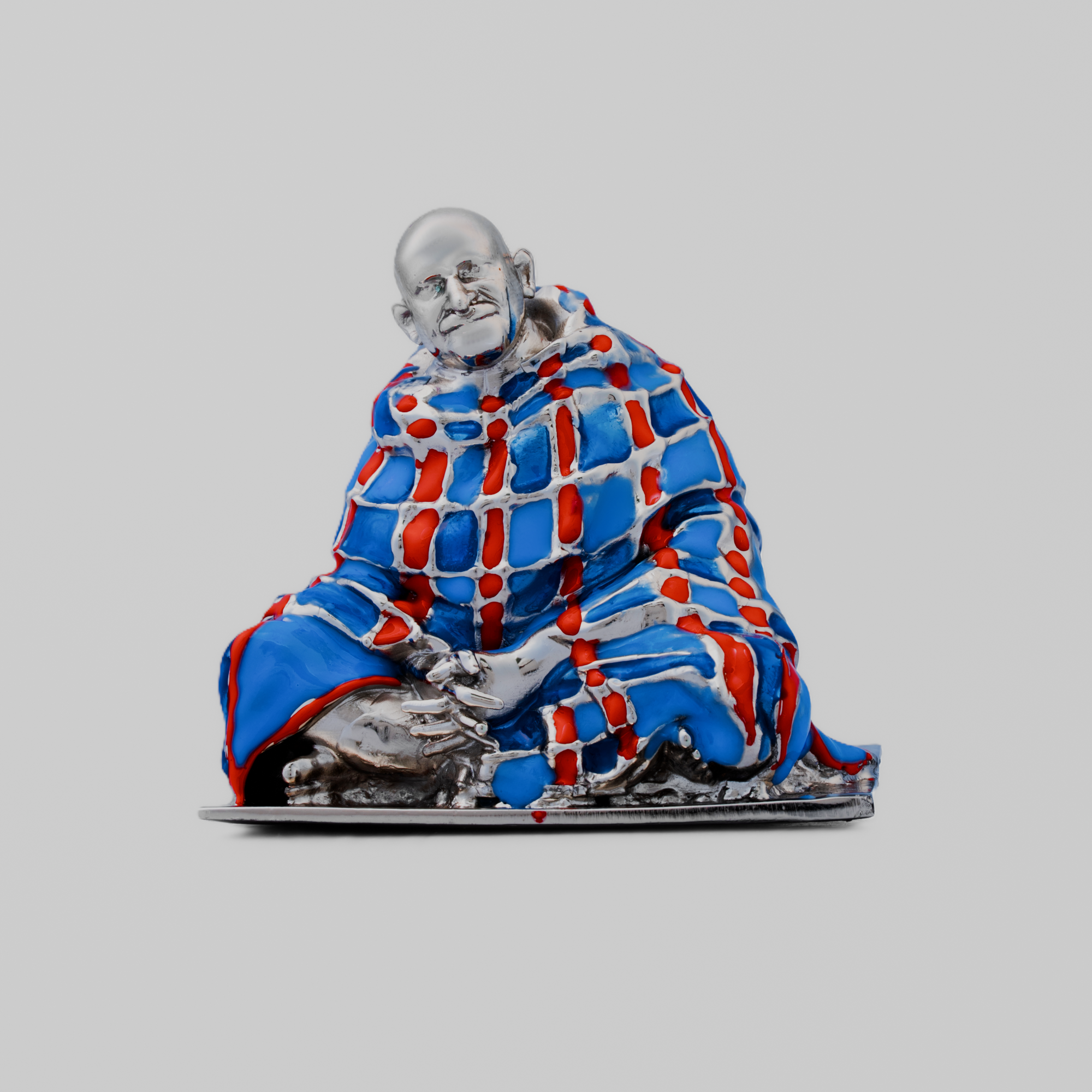 Neem Karoli Baba With Blanket in Silver Finish Hand-Painted Brass Idol | Guru Ji Murti