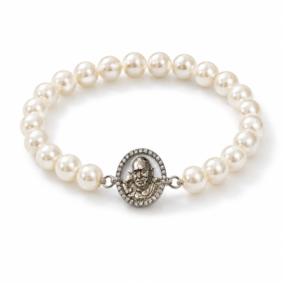 Shukrana Guru Ji Pearl Bracelet | Bade Mandir Guru Ji Brass Charm with Silver Finish