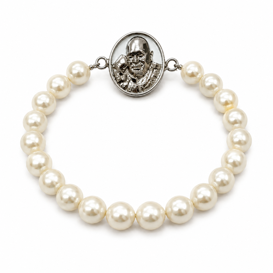 Shukrana Guru Ji Pearl Bracelet | Bade Mandir Guru Ji Brass Charm with Silver Finish